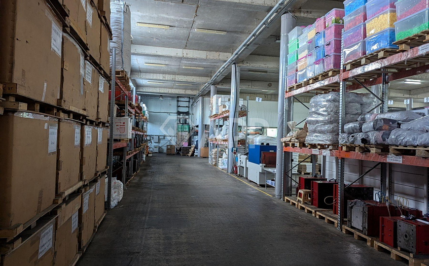 Продаю складской комплекс площадью 7 000 м² фото