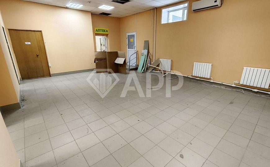 Сдам помещение рядом с больницей фото