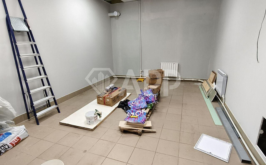 Сдам помещение рядом с больницей фото