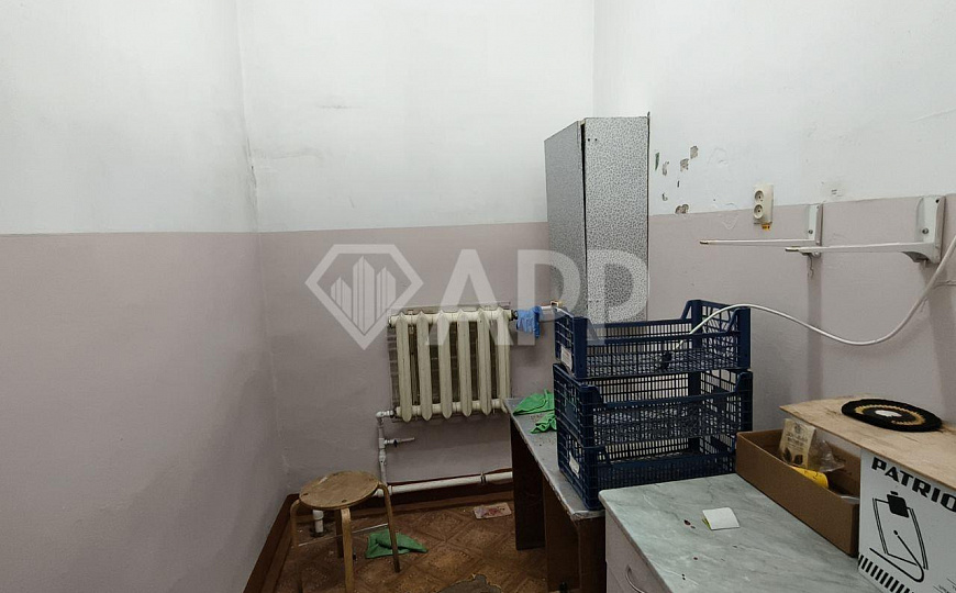 Сдам помещение рядом с больницей фото