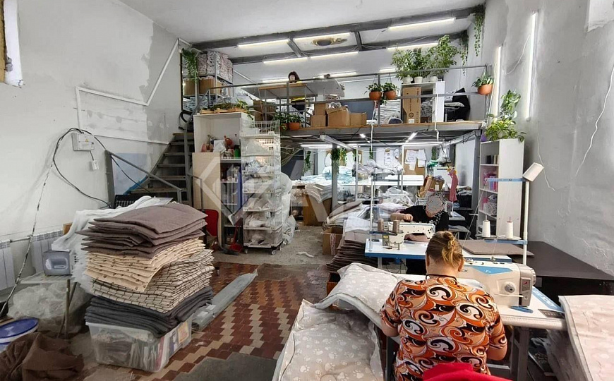 Здание под производство на Московском рынке фото