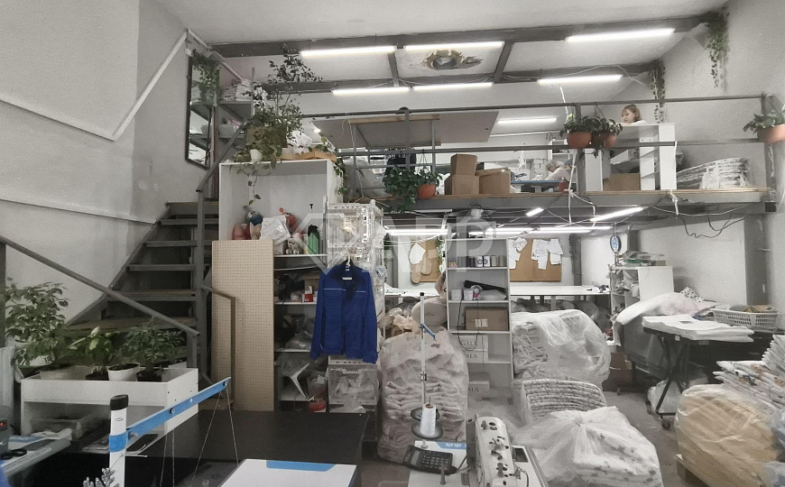 Здание под производство на Московском рынке фото