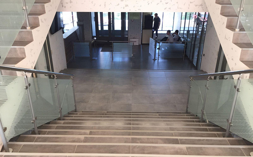 Сдается офисное помещение 650 м² фото