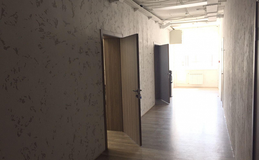 Сдается офисное помещение 650 м² фото