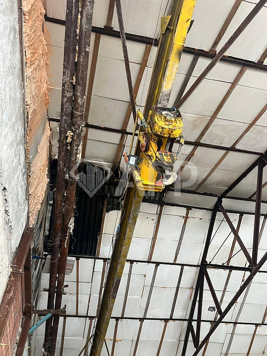 Идеальное помещение под производство фото