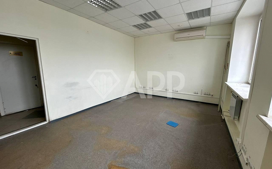 Продам здание в центре Буинска фото