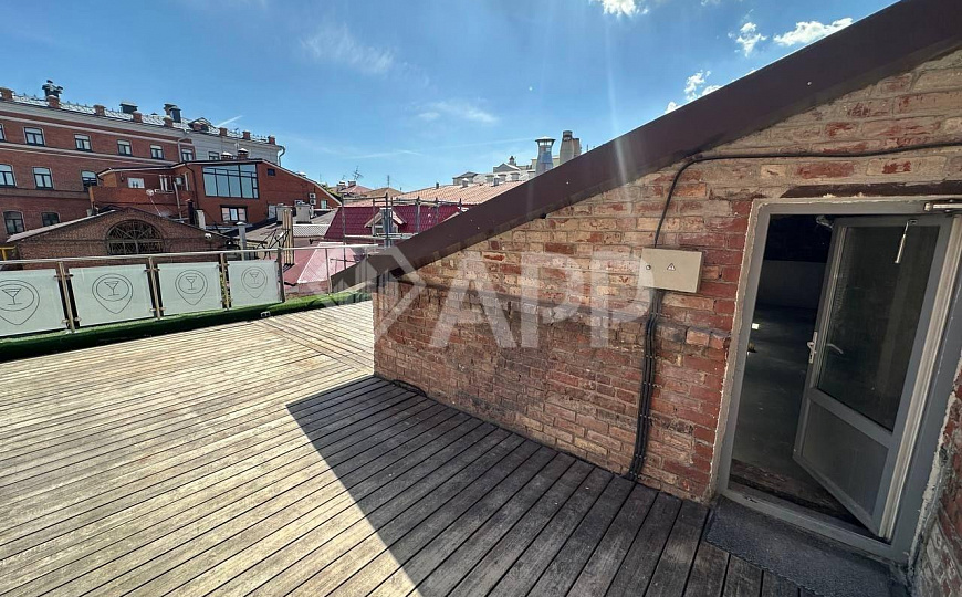 Русский лофт 260м² с терассой и парковкой фото