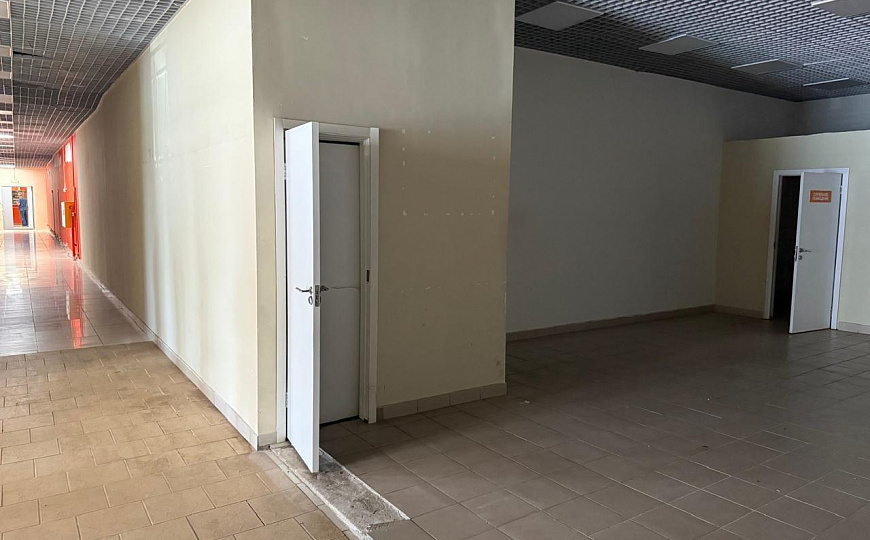 Сдаю помещение с очень высоким трафиком, 760м² фото