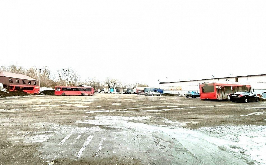 База  на участке 1,76 гектара фото