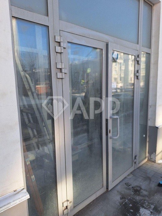 Продам помещение с арендаторами (ГАБ), 94,6 м² фото