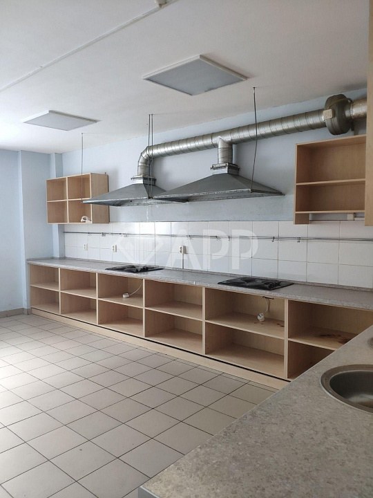 Продам помещение, 594,1 м² фото