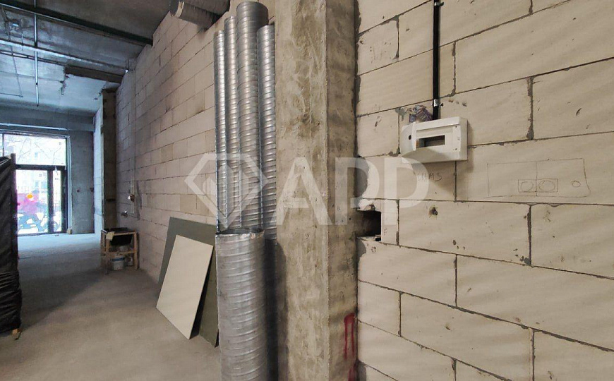 Сдам помещение в ТЦ с Супер Лентой, 53 м. фото