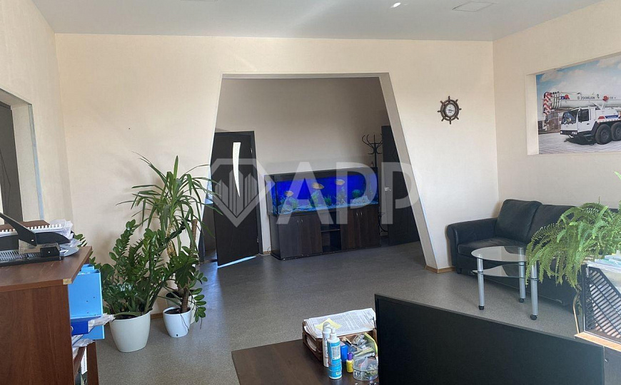 Продам базу с арендатором фото