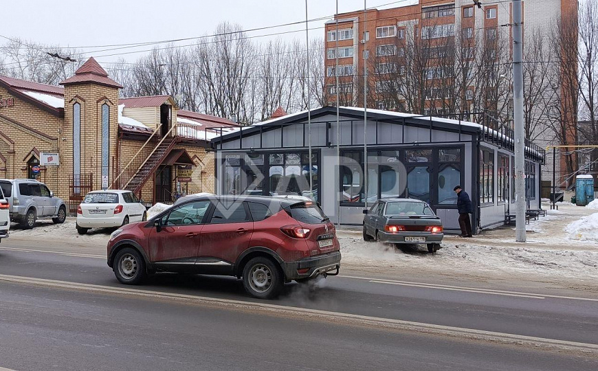 Сдам помещение на трафике рынка Мавлютова. фото