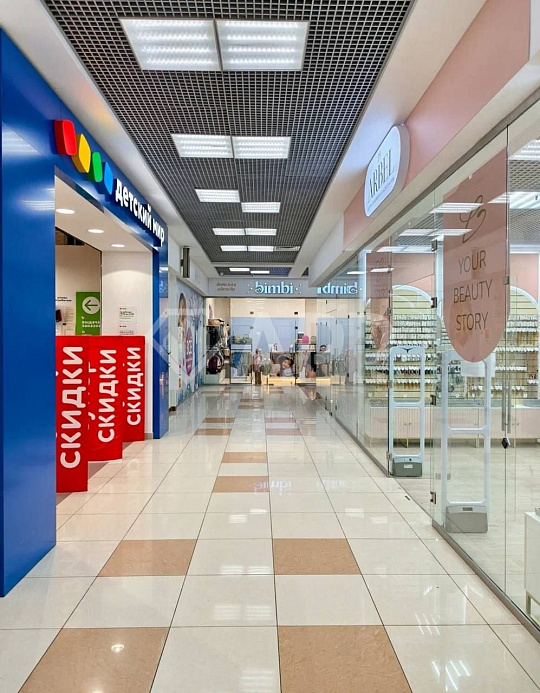 Сдаю в аренду помещение в ТЦ Республика фото