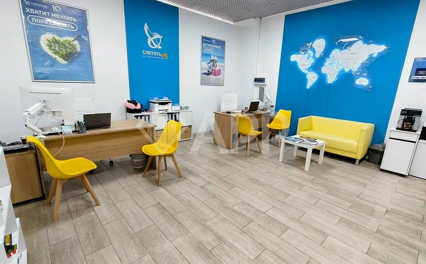 Сдаю помещение 50 м²  В ТЦ Республика фото