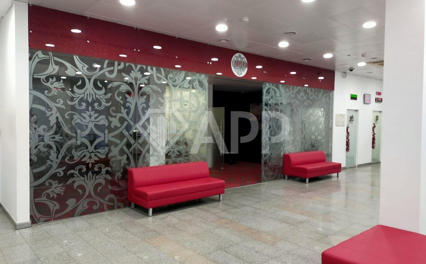 Продаётся 1350м² в самом центре города фото