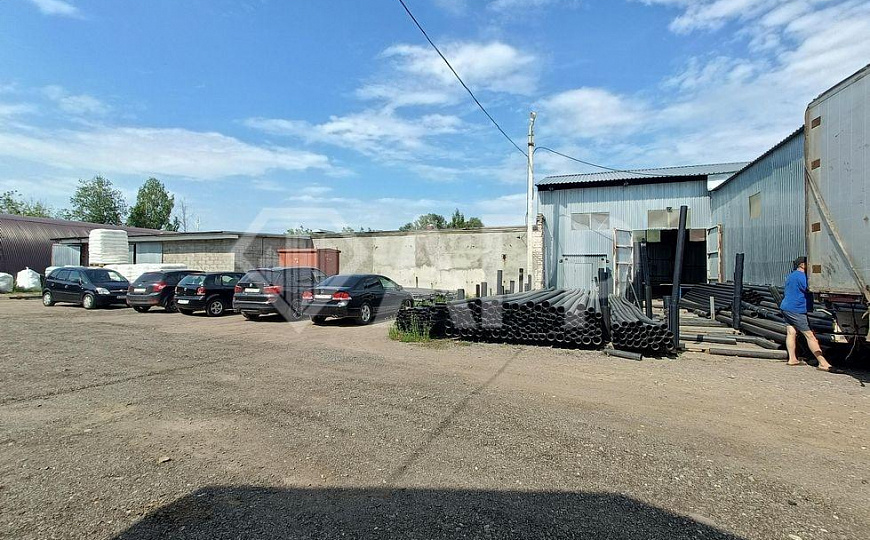 Продам базу на участке  0,86 га фото