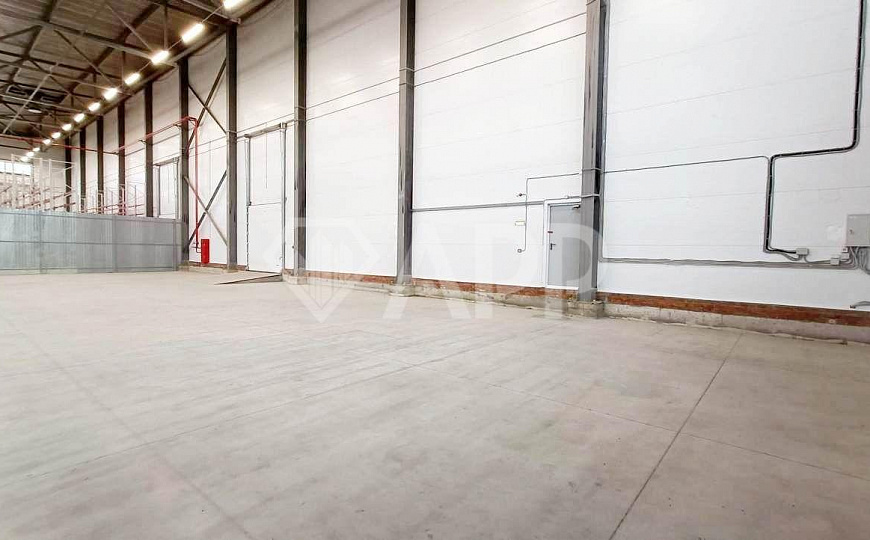 Склад 741 - 2532 м² с пандусом фото