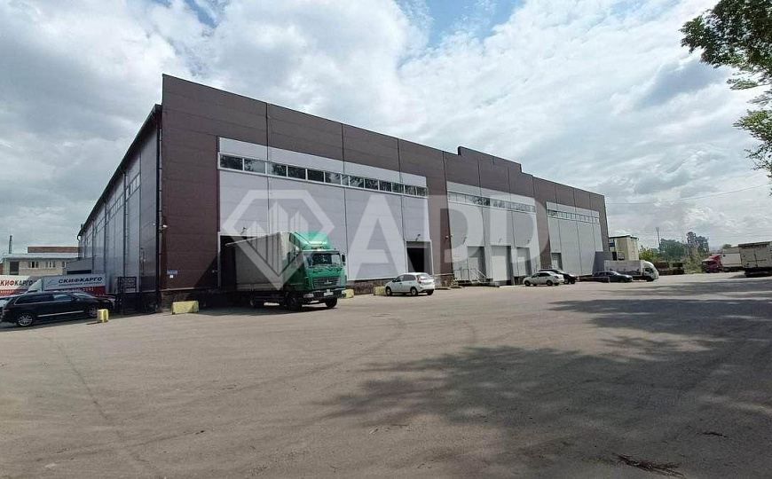 Склад 741 - 2532 м² с пандусом фото