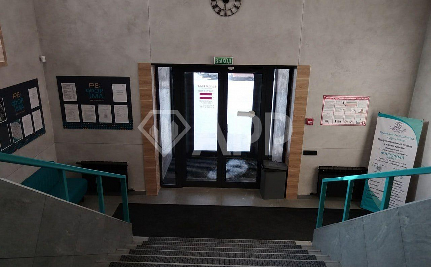 Торговая площадь 15м2 фото