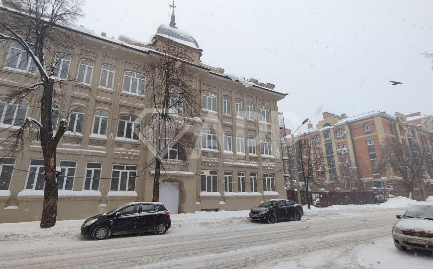 Здание в историческом центре 1347м² фото