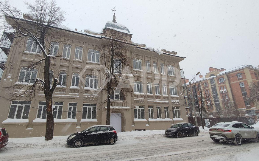 Здание в историческом центре 1347м² фото