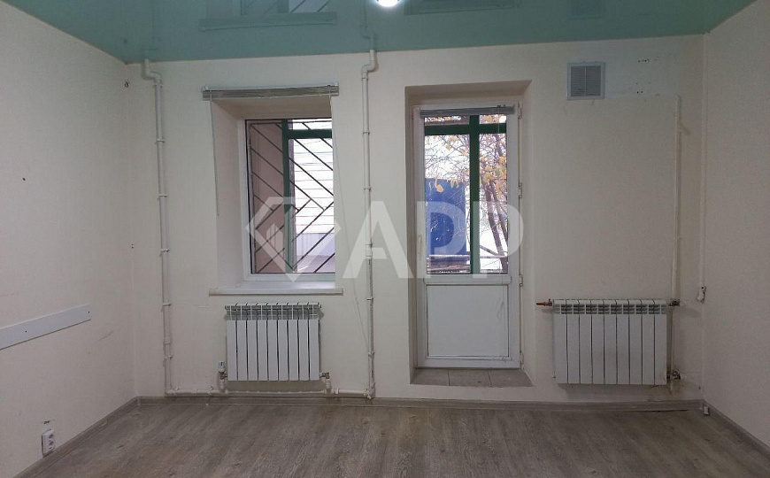 Сдам в аренду здание (415м2) в центре города фото