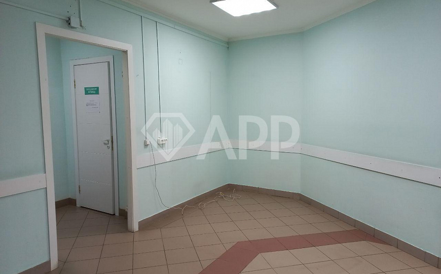 Сдам в аренду здание (415м2) в центре города фото