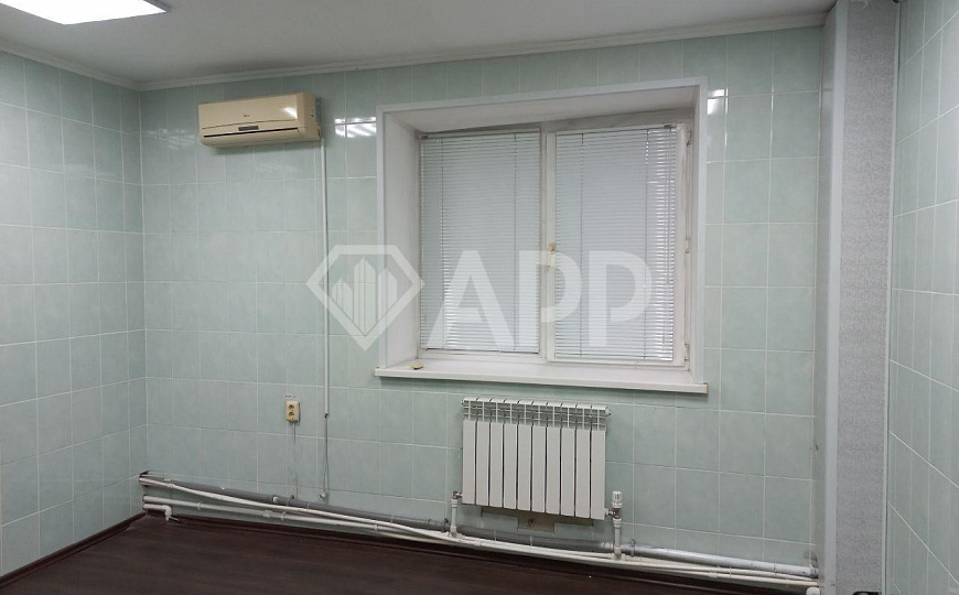 Сдам в аренду здание (415м2) в центре города фото