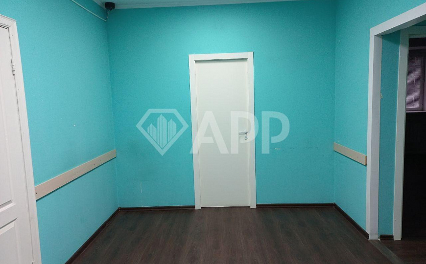 Сдам в аренду здание (415м2) в центре города фото