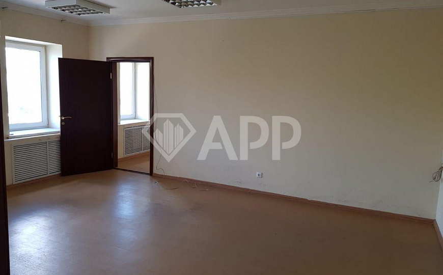 Сдам здание, 3 этажа 794м2 фото