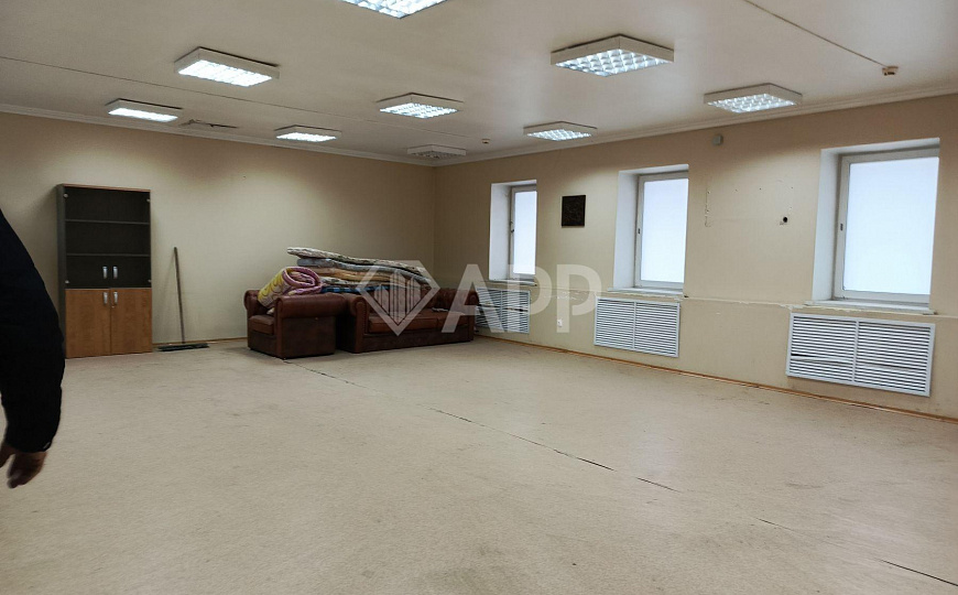 Сдам здание, 3 этажа 794м2 фото