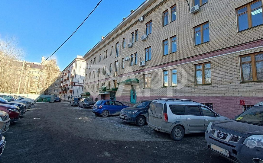 Здание 1958м²  фото