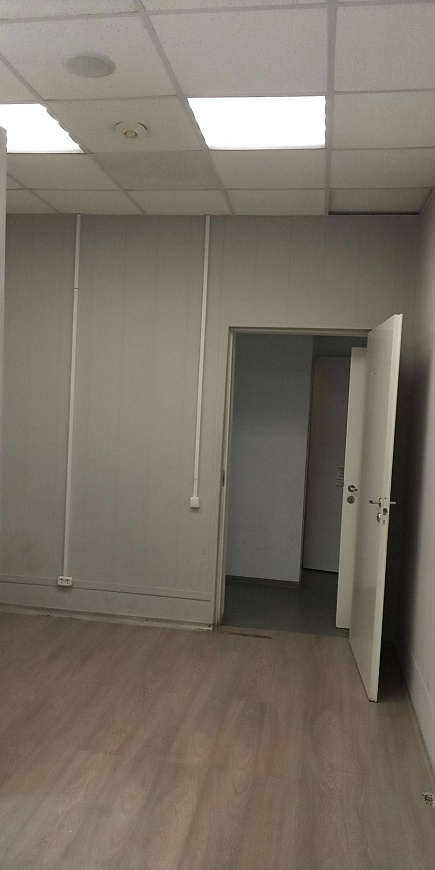 Сдам офисное помещение, 105,4 м² фото