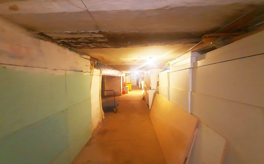  Торговый центр, 1 300 м² фото