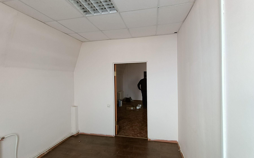 Офисное помещение на Заводском шоссе, 250 м² фото