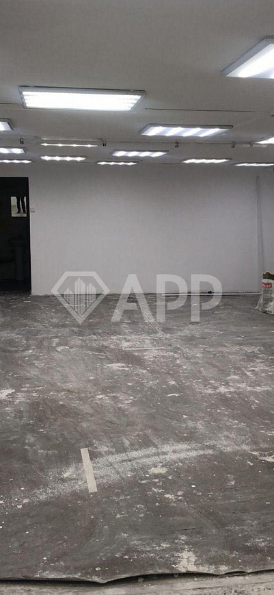Сдам помещение  90м² на 1 линии фото