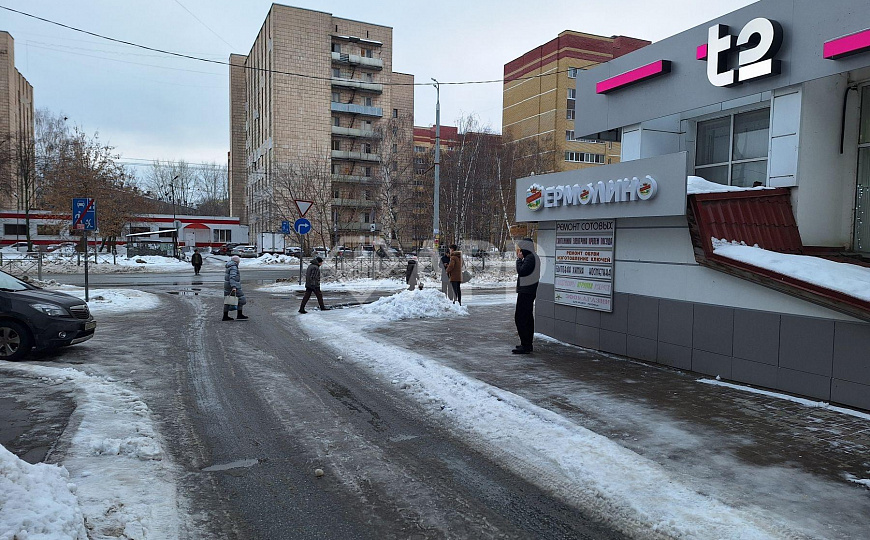 Сдам торговое помещение в цоколе, 31,2м² фото