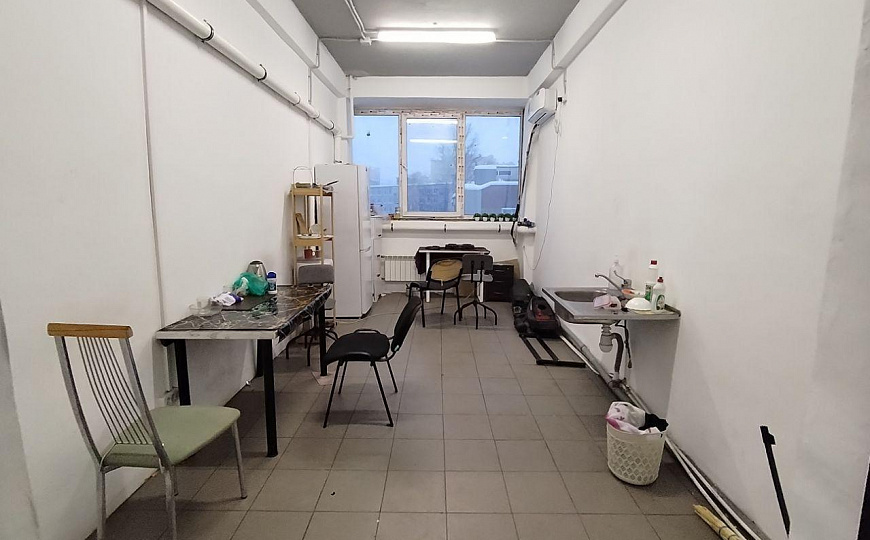 290 м² под производство или офис фото