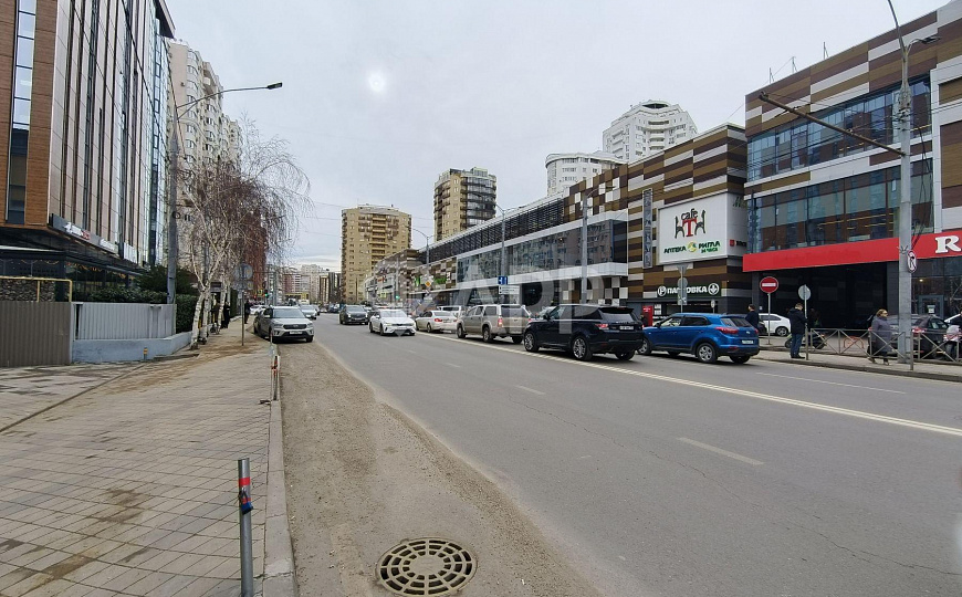 Сдаю 1 этаж 1 линия Кубанская набережная с ремонтом от 350-2028 м² фото