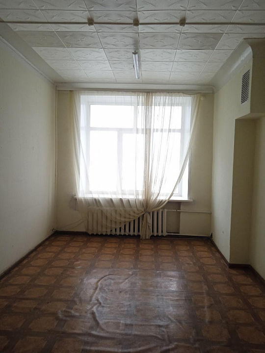 Офисы в центре на набережной от 10 до 49 м² фото