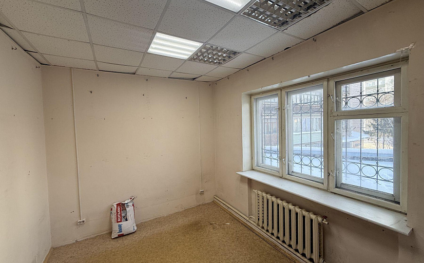 Сдам офисное помещение, 12,9 м² фото