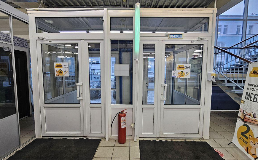 Сдам торговое помещение, 70 м² фото