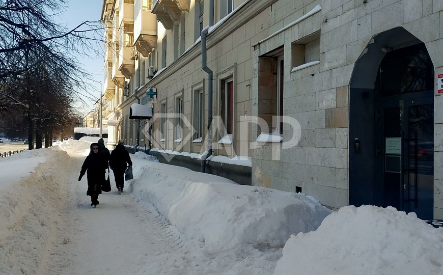 Сдаю 163м² на первом этаже первой линии фото