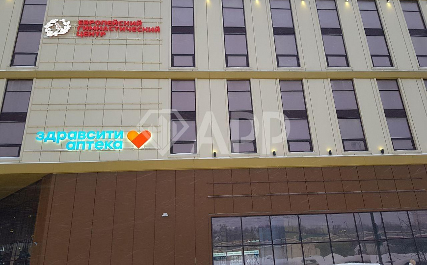 Свободные площади в ТЦ от 27 м.кв до 950м.кв фото