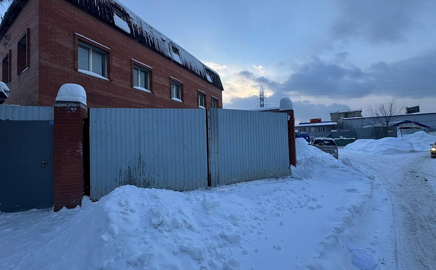 офис 240м2/склад 140м2 фото