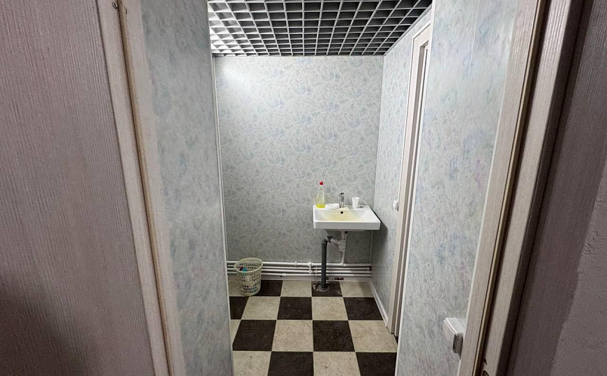 офис 240м2/склад 140м2 фото