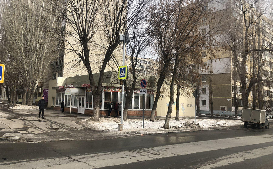 Сдам торговое помещение, 15 м² фото