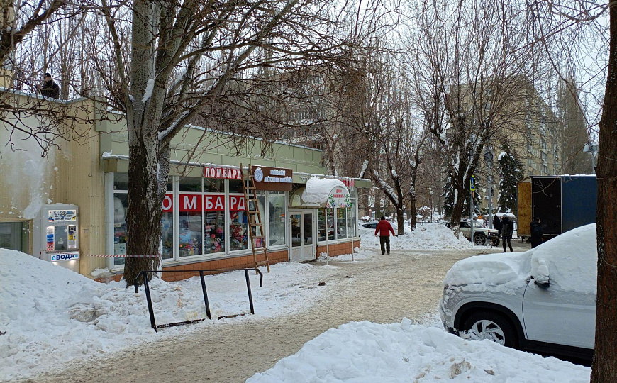 Сдам торговое помещение, 15 м² фото